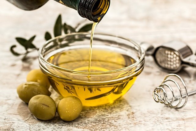 Extra Virgin Olive Oil and Its Uses